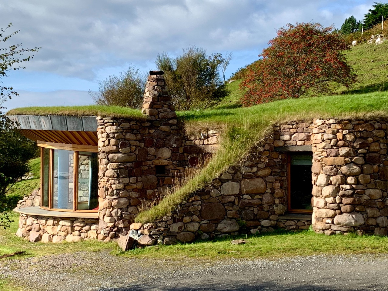 Pounding waves, sweeping stretches of empty sands, bracing walks …British beaches really come into their own out of season. Recharge in these eco coastal hideaways